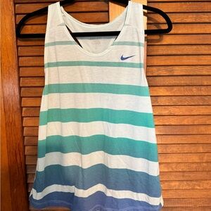 Nike tank